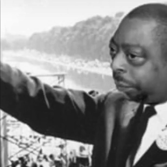 Meet your Posher, Juan - Picture 1 of 1